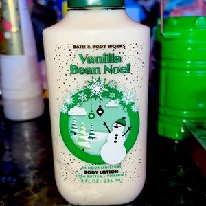 Brand new B&BW Vanilla Bean Noel body Lotion.